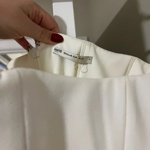 Persephone House of CB Dress - Picture 4 of 7